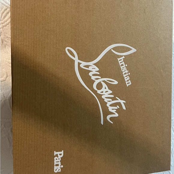 Louboutin heels - Picture 2 of 7